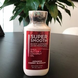 Bath and body works cherry blossom lotion